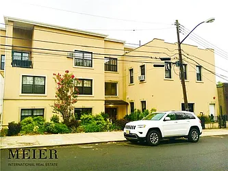 Rented by MEIER