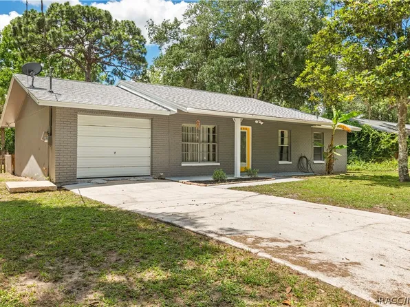 9690 W Green Ln, Crystal River, FL 34429