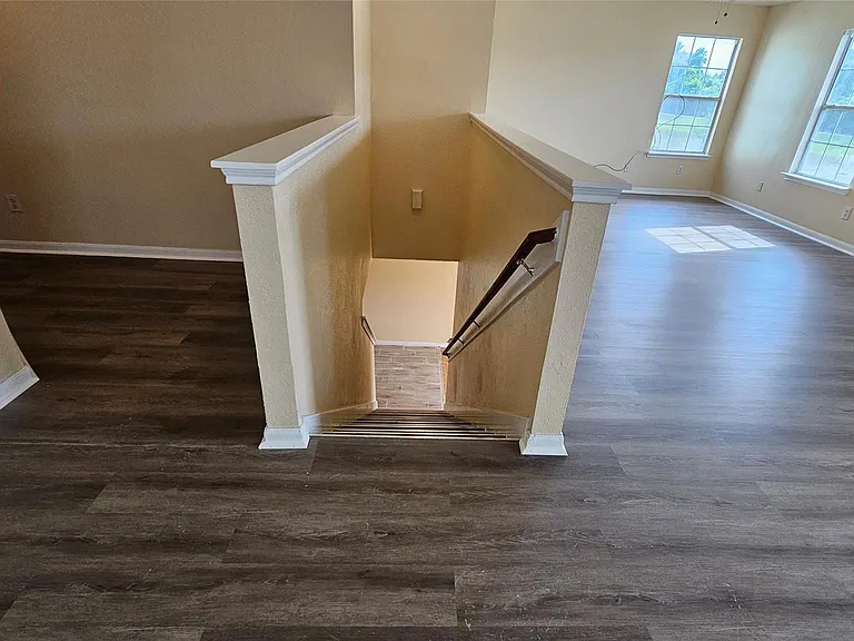 22135 Greengate Dr — Photo 30