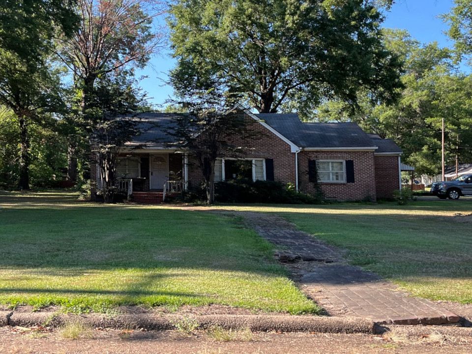 1st image of 501 Lamar Ave