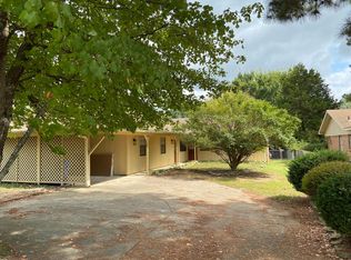 108 Club Ln #A, Conway, AR 72034