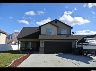 136 S Issac Newton Ct, Ogden, UT 84404