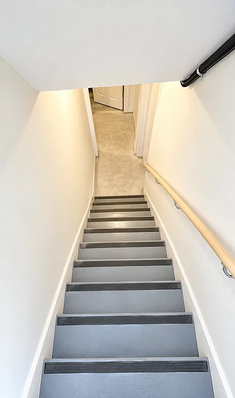 1 bed, 1.0 bath, $1,100 — Photo 4