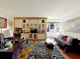 577 Grand St APT F1402, New York, NY 10002