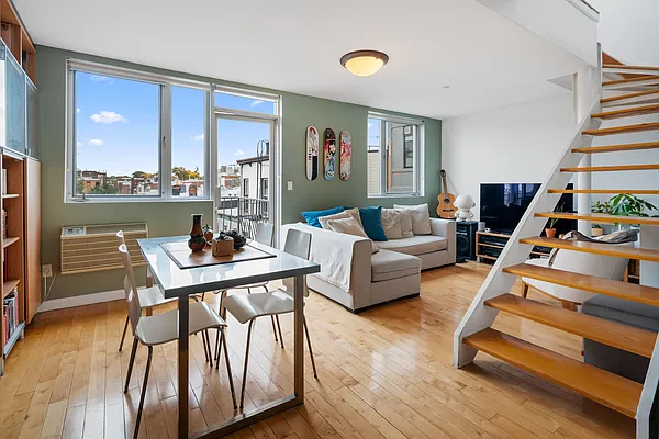 Sold by Keller Williams Realty Gold Coast | media 1