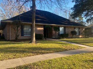 560 Bancroft Way, Baton Rouge, LA 70808