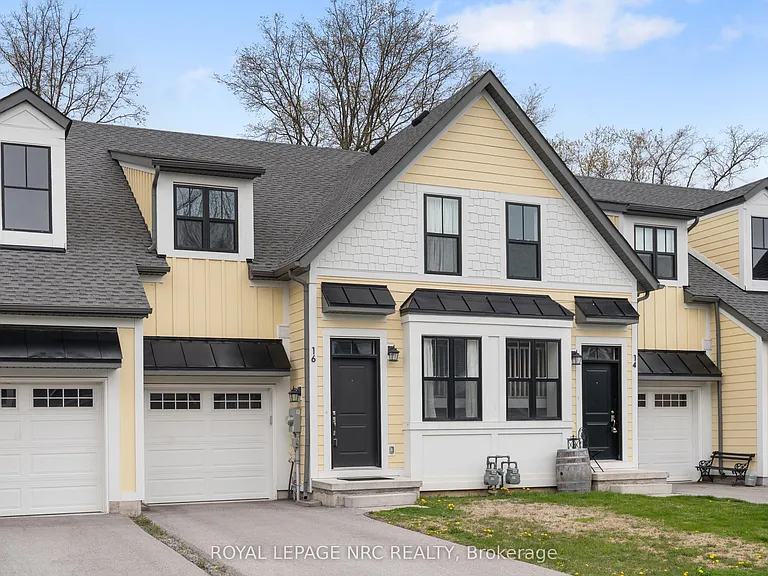 16 Paradise Grv — Photo 2