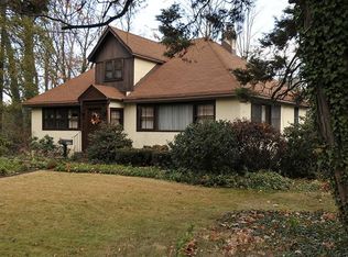 248 N Franklin Tpke, Ho Ho Kus, NJ 07423