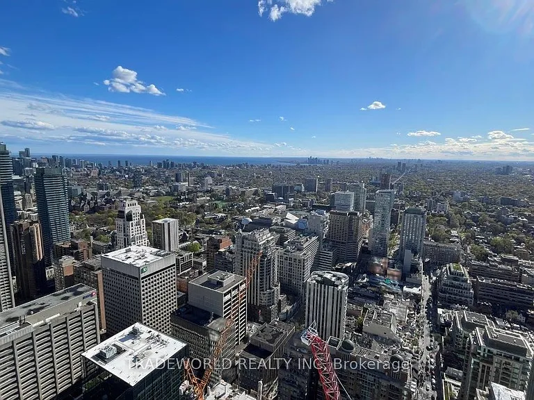 11 Yorkville Ave #5302 — Photo 26