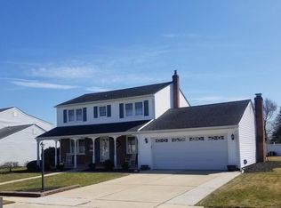 51 Lesley Ln, New Castle, DE 19720