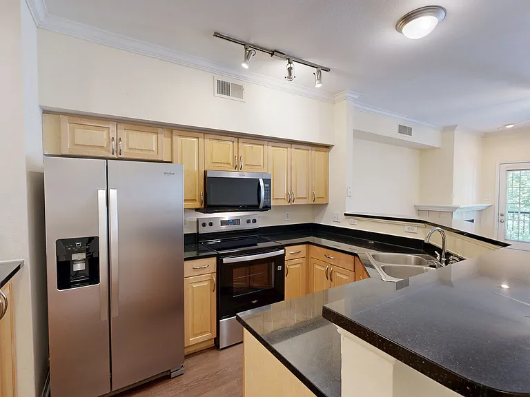 The Carriage Homes at Wyndham — Photo 62