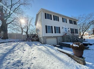 32 Paula Ave, Yonkers, NY 10704