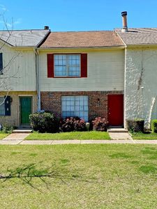 16 E Mountain Ln, Grand Prairie, TX, 75052
