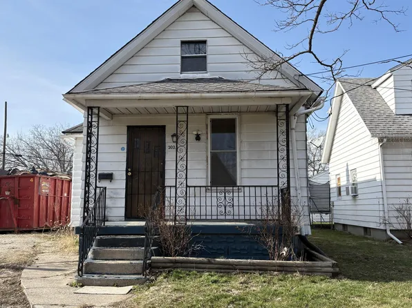 2023 Woodford St, Toledo, OH 43605