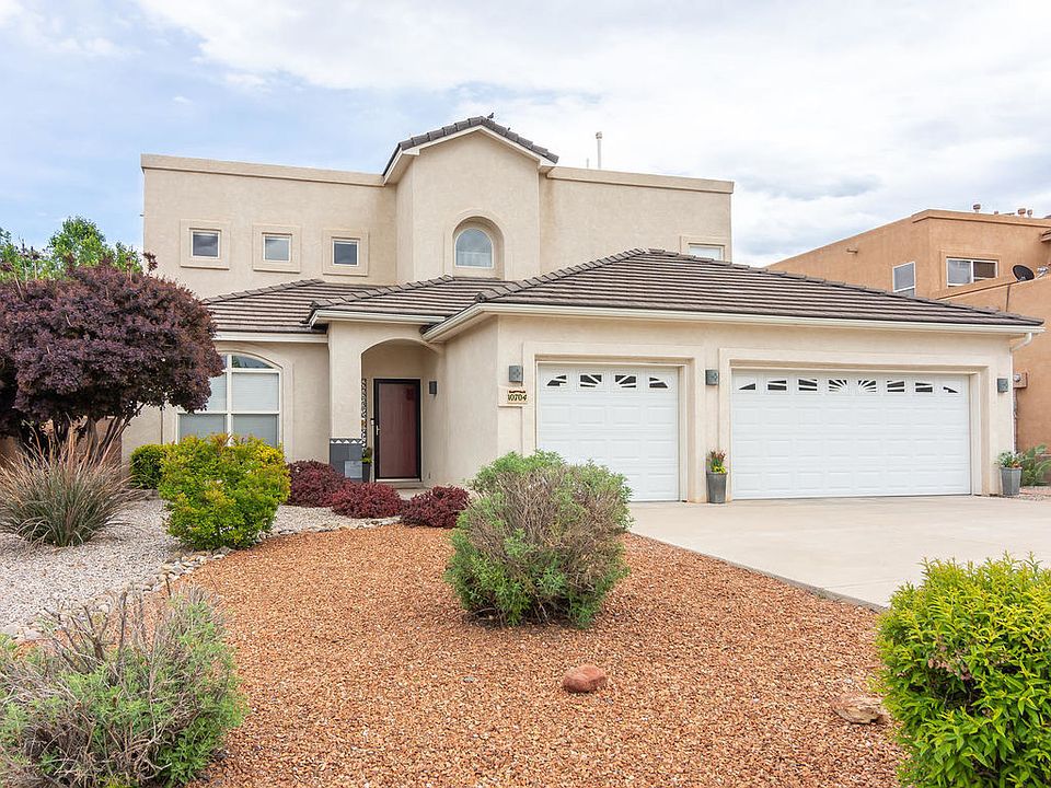1st image of 10704 Pebble Ct NW