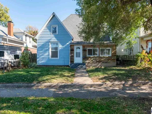 43 Rose Ave, Terre Haute, IN 47803