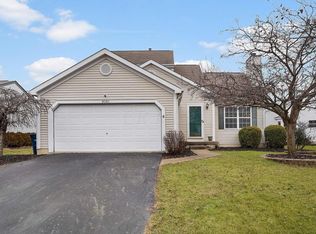 9080 Longstone Dr, Lewis Center, OH