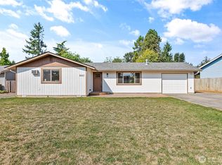 8065 Lyn Dale Dr, Lynden, WA 98264