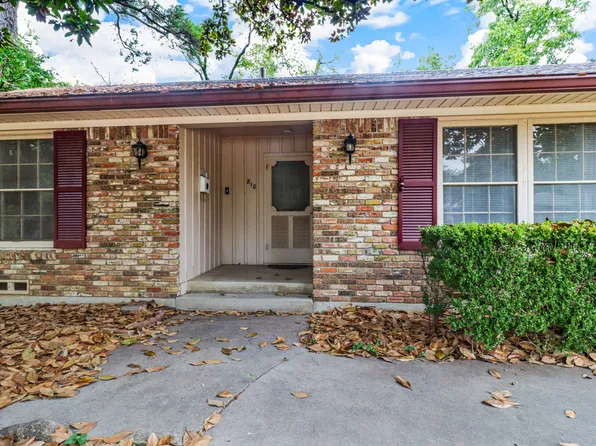 810 Linwood Dr, Denton, TX 76209
