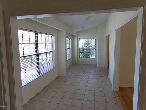 2nd image of 4017 Corrientes Ct E