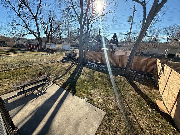 4th image of 7021 Walker Ave