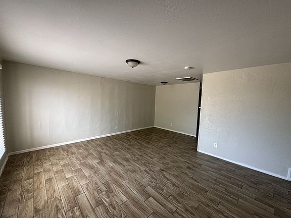 3rd image of 4738 N 47th Ave