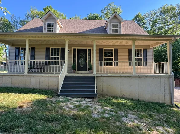 123 Hard Dr, Lancaster, KY 40444
