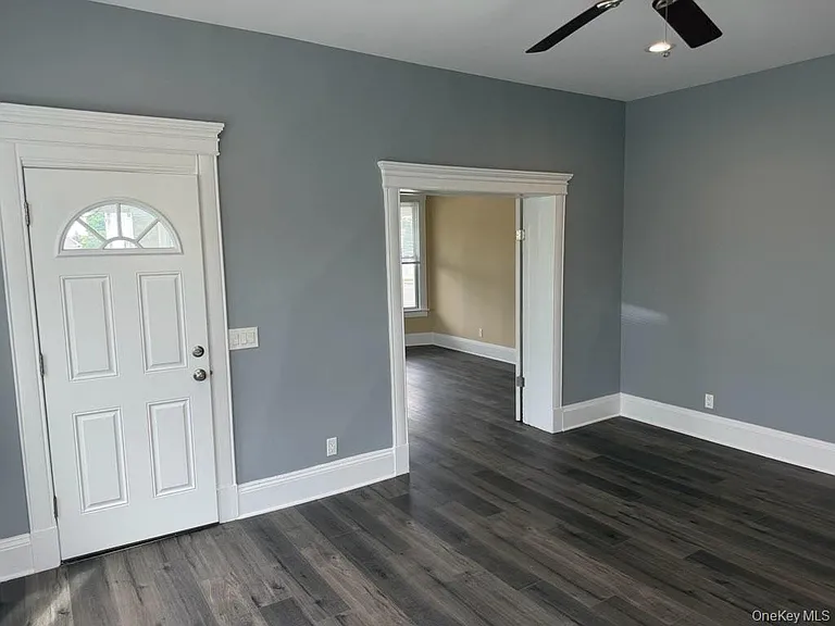 671 Main St #1 — Photo 3