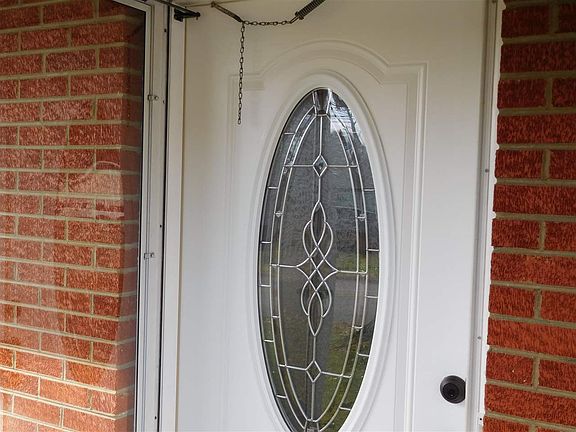 5th image of 8017 Luscombe Dr