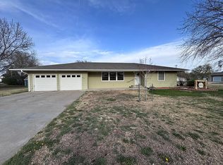 306 N Washington St, Kensington, KS 66951