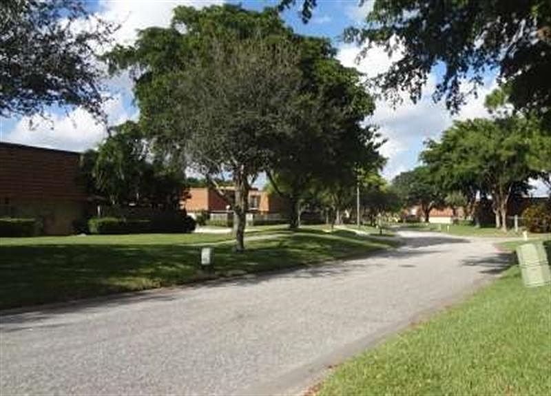 1st image of 2412 24th Ln #B