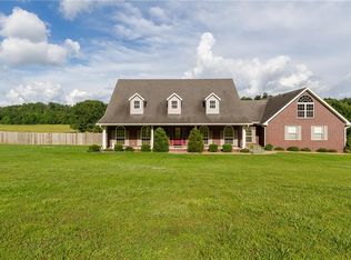 3008 S Barrington Rd, Springdale, AR 72762