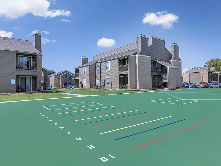 Summers Bend Apartments — Photo 19