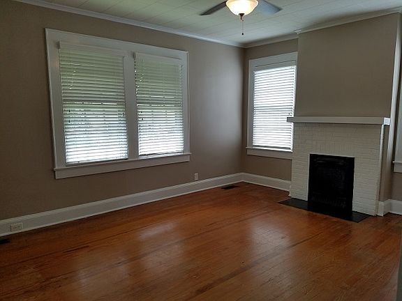 2nd image of 133 Academy St