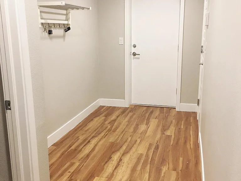 3357 Cranston Cir — Photo 16