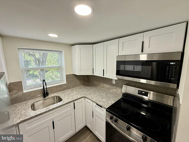 8030 Ditman St #89P — Photo 3