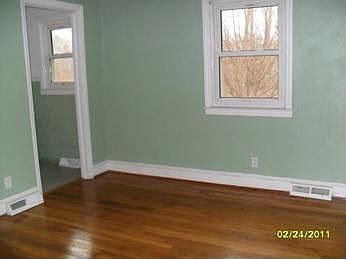 2nd image of 343 Hayes Rd