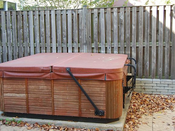 Hottub