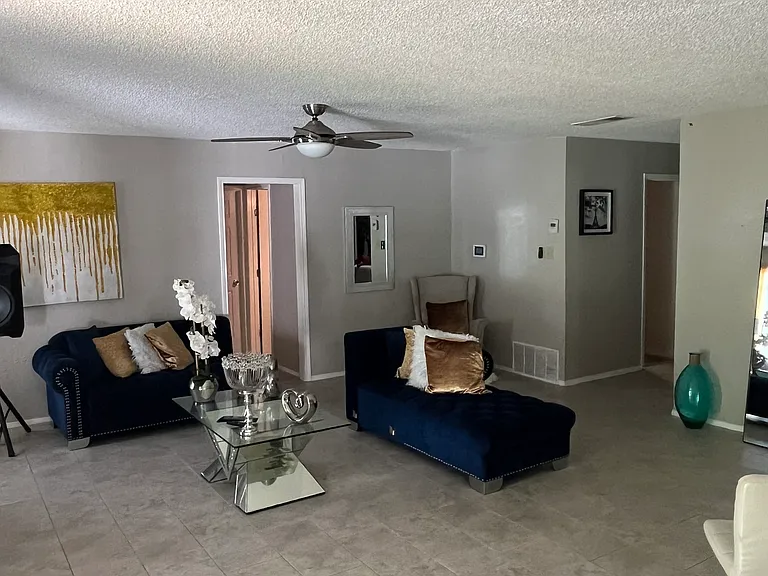801 Cactus Dr — Photo 12