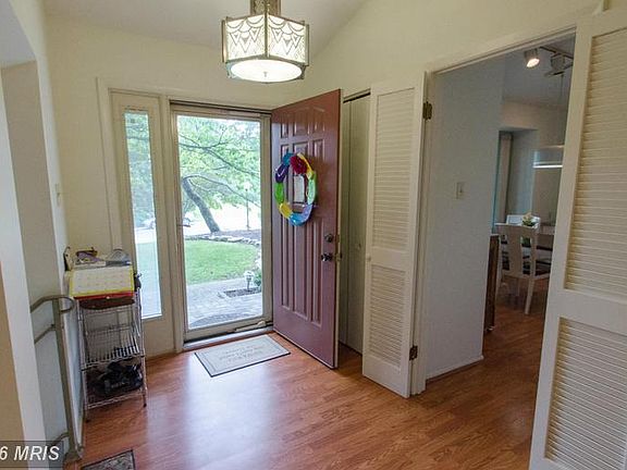 4th image of 105 Sunnymeadow Ln