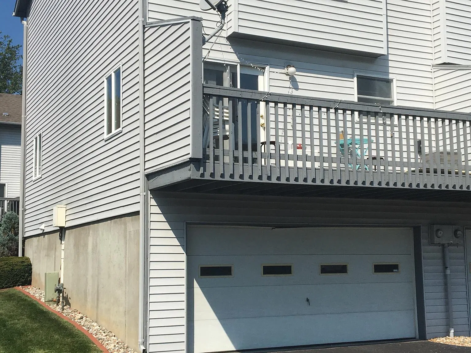 3601 Sherman Park Dr — Photo 2