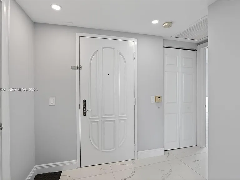 3370 Hidden Bay Dr #1501 — Photo 16