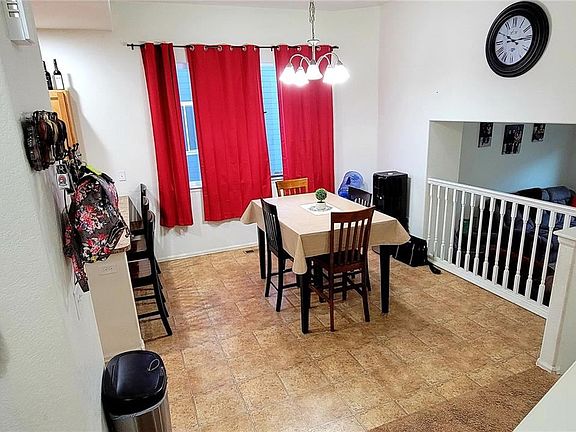 4th image of 908 W Independent Ave
