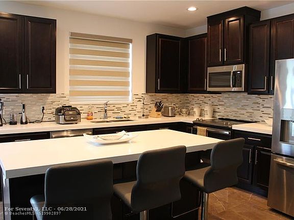 3rd image of 4517 E Aqua Bella Ln #37