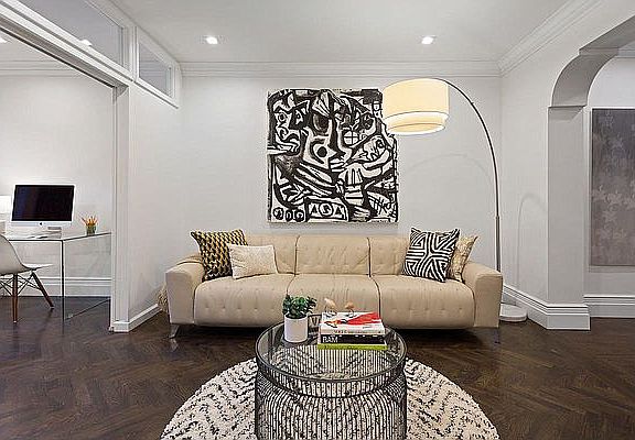 5th image of 87-10 37th Ave #204