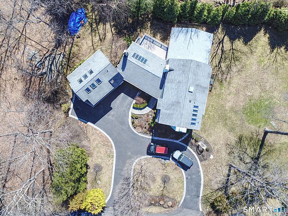 2nd image of 1038 Westover Road