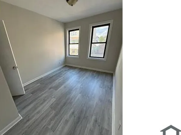 1071 Pembroke St, Bridgeport, CT 06608