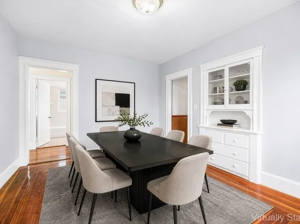 38 Pembroke St, Medford, MA 02155