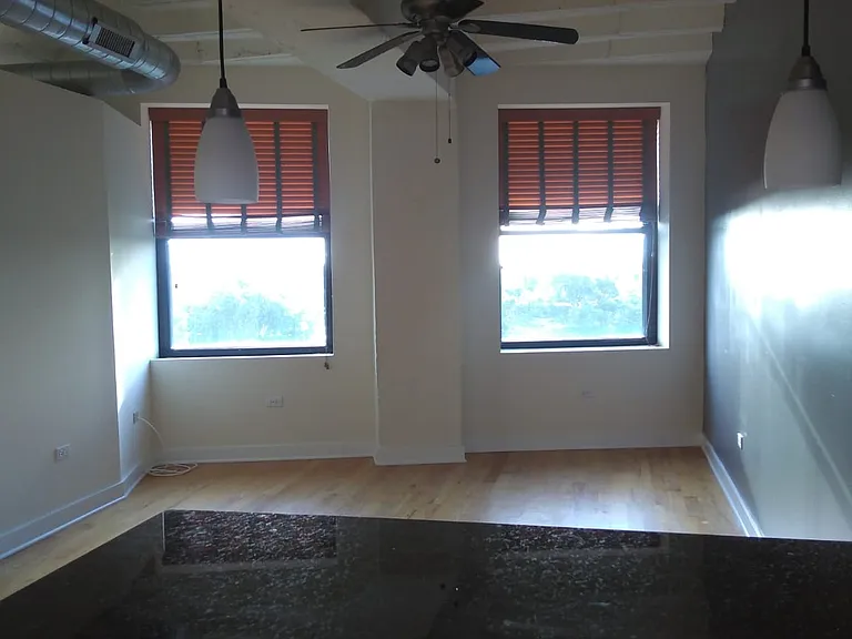 1791 W Howard St — Photo 2