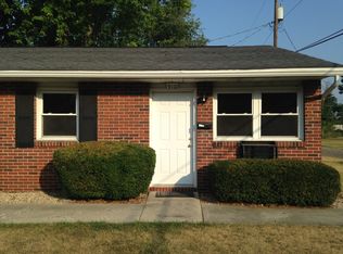 910 N Blanchard St, Findlay, OH 45840